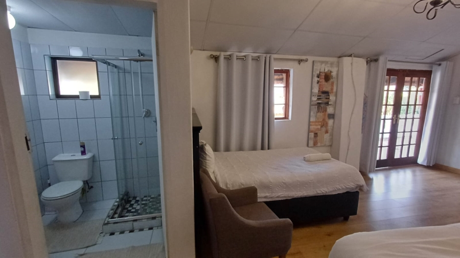 6 Bedroom Property for Sale in Kosmos North West
